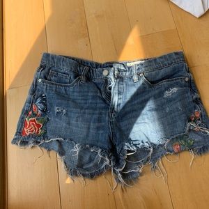 Blank NYC Floral denim shorts